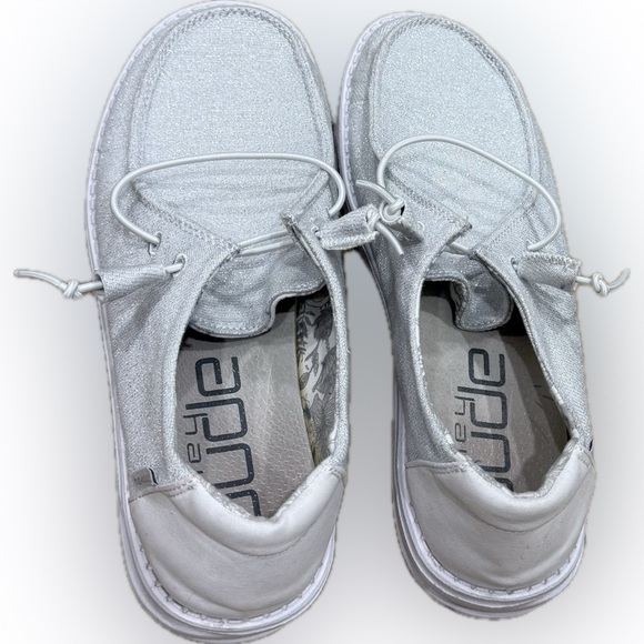 Hey Dude Wendy Stretch Sparkling White Shoes Women’s Size 8 - Picture 4 of 8